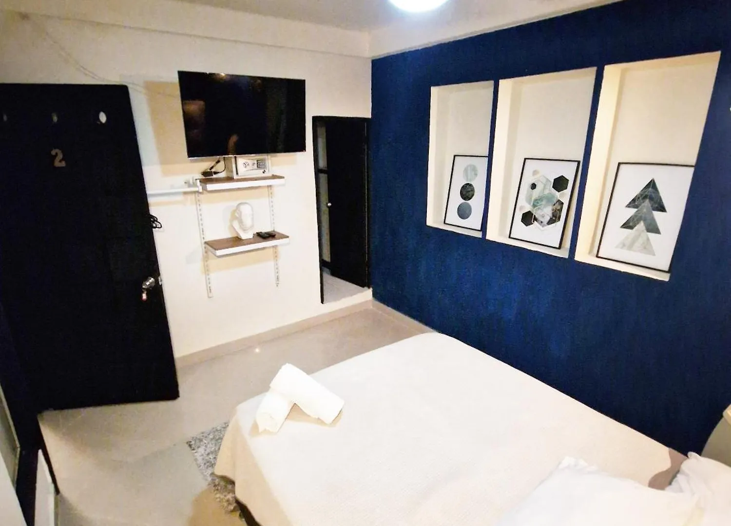 Majestic Suite 2 Icon Lleras Park Medellin 0*,